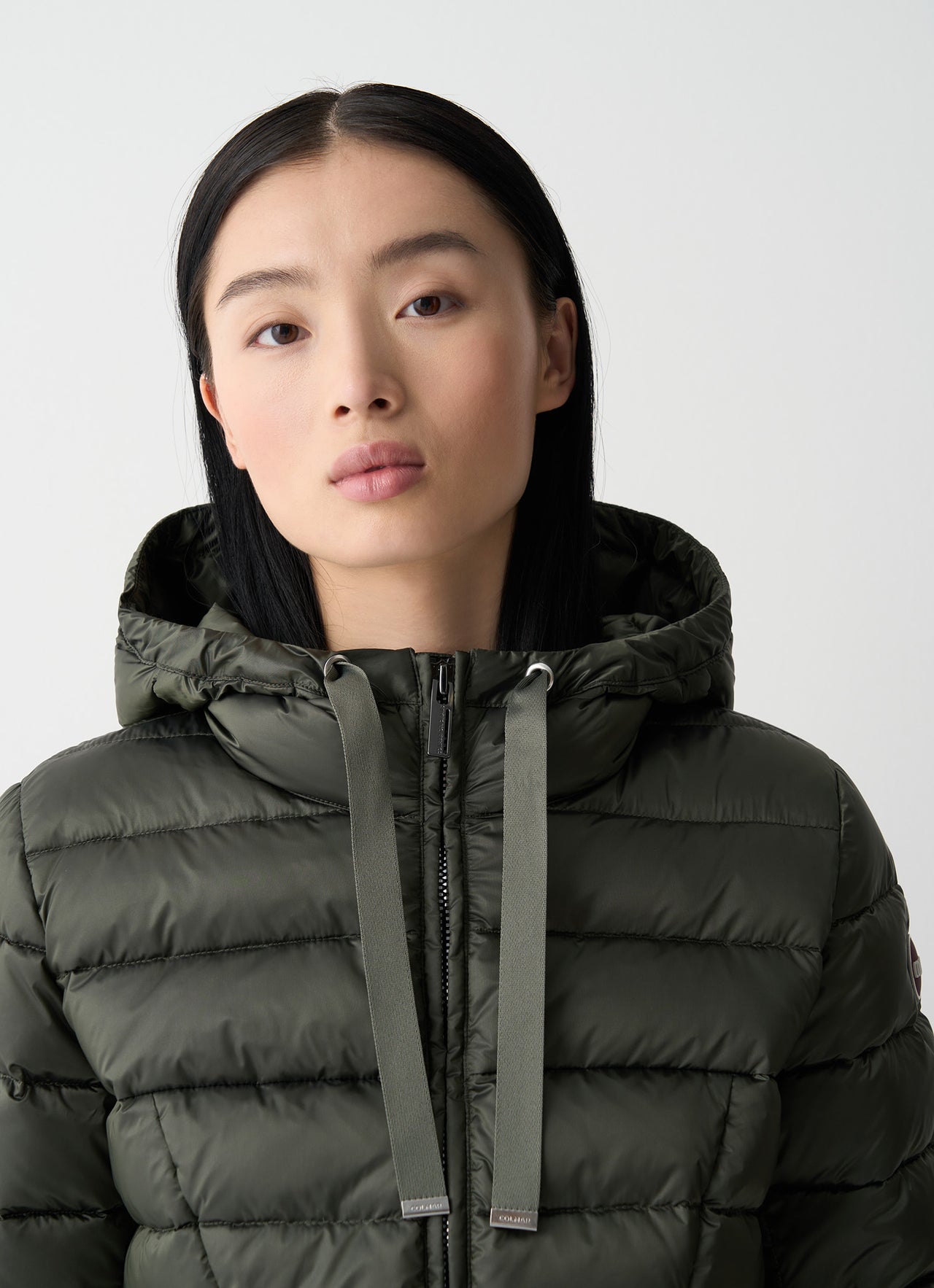 COLMAR giubbotto donna piumino cappuccio copri giacca 2226 2YO DELUXE 98 VERDE inverno 2025
