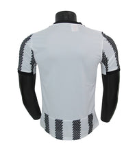 Thumbnail for ADIDAS maglia ufficiale bimbo JUVENTUS HB0439 BIANCO/NERO campionato 2022/2023